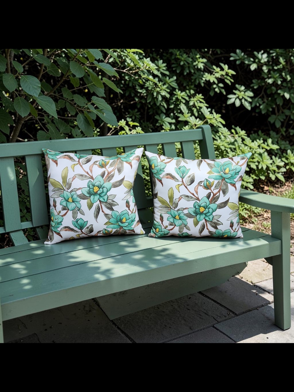 Set of 2 Floral Throw Pillows in Teal & Green